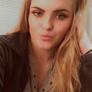 Meet your Posher, Sheena